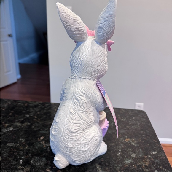 Easter Bunny With Pink Bow And Cupcakes Sweet Treats Spring Easter Decor - Picture 6 of 7